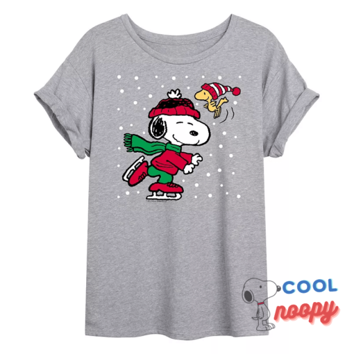 Juniors' Peanuts Skating Flowy Graphic Tee