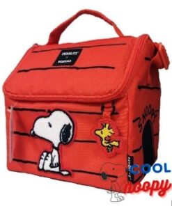 NEW IGLOO x Peanuts Snoopy Red Dog House Insulated Lunch Bag 12 Can Size NWT
