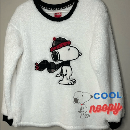 Peanuts Brand ladies Snoopy Sweatshirt Fuzzy Sz Small Sweater. New with tags.