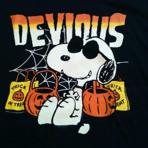 Snoopy Halloween T Shirt Peanuts Medium Black Devious