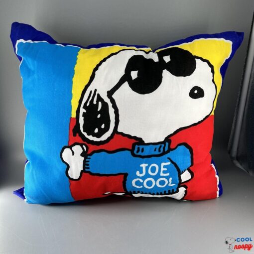 Vintage 80s Peanuts United Feature Syndicate Snoopy Joe Cool Throw Pillow