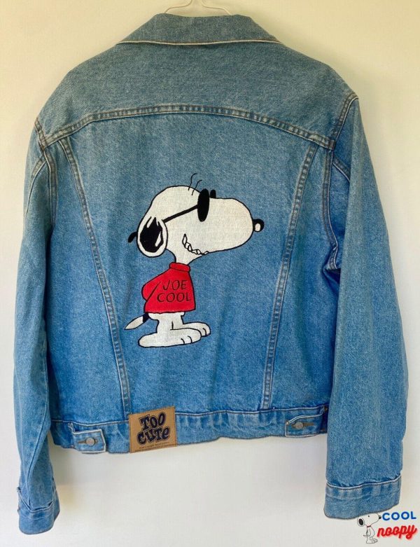 Vintage TOO CUTE Peanuts Snoopy Joe Cool Blue JeanDenim Jacket