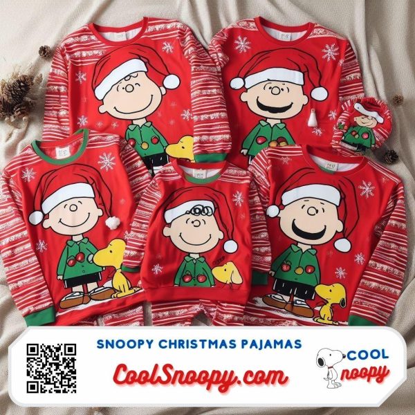 Peanuts Christmas Pajama Set: Cozy Holiday Attire