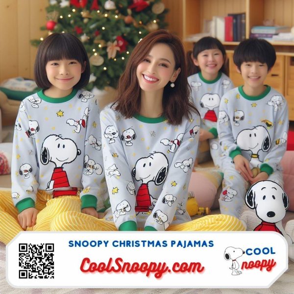 Women's Snoopy Christmas Pajamas: Festive Women's Loungewear