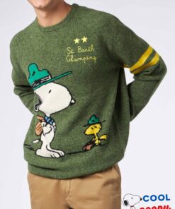 Embrace classic style with a navy blue sweater for men featuring a Snoopy print