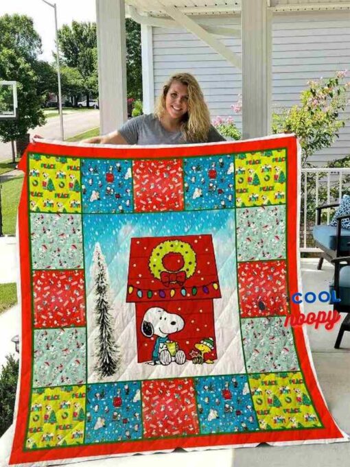 Merry Christmas Snoopy Gift Quilt Blanket 2