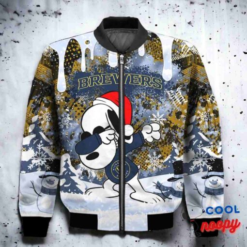 Milwaukee Brewers Snoopy Dabbing The Peanuts Christmas Bomber Jacket 2