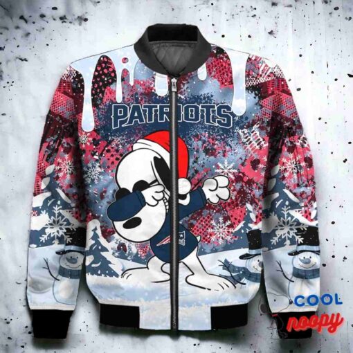 New England Patriots Snoopy Dabbing The Peanuts Christmas Bomber Jacket 2