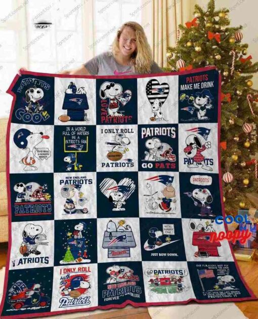New England Patriots Snoopy Quilt Blanket 2