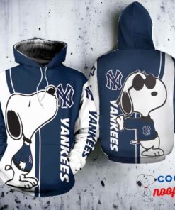 New York Yankees Snoopy Lover Hoodie 2
