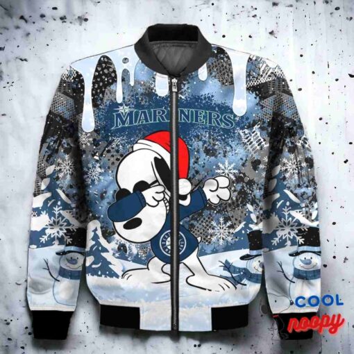 Seattle Mariners Snoopy Dabbing The Peanuts Christmas Bomber Jacket 2
