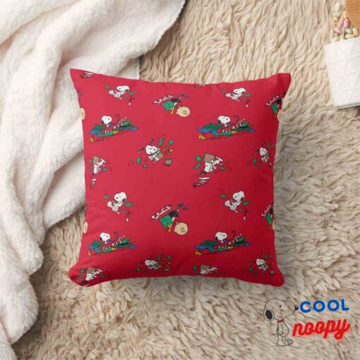 Peanuts Christmas Gift Wrapping Pattern Throw Pillow 8