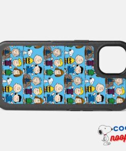 Peanuts Friends In A Row Otterbox Iphone Case 4