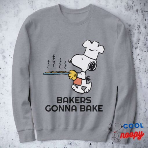 Peanuts Snoopy Baking Cookies Sweatshirt 6