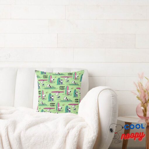 Peanuts Snoopy Ocean High Tide Pattern Throw Pillow 2