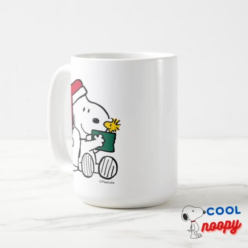 Peanuts Snoopy Santa Woodstock Gift Mug 4