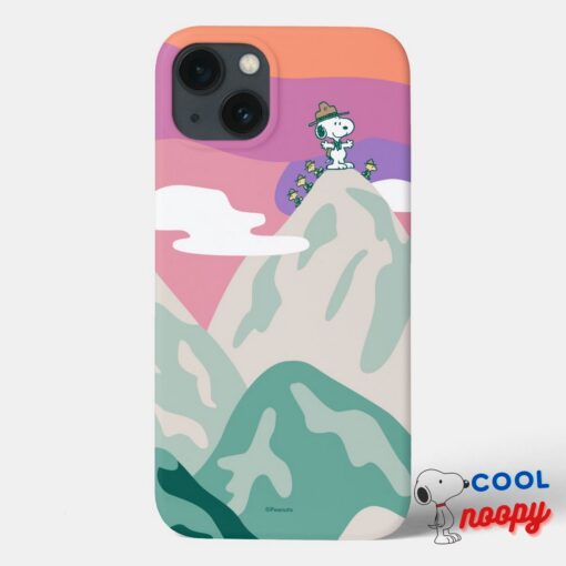 Peanuts Snoopy Troop Hiking The Mountain Case Mate Iphone Case 8