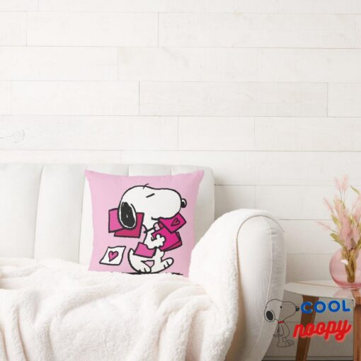 Peanuts Valentines Day Snoopy With Valentines Throw Pillow 2