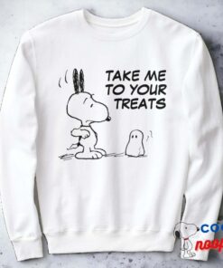 Peanuts Woodstock Scares Snoopy Sweatshirt 14