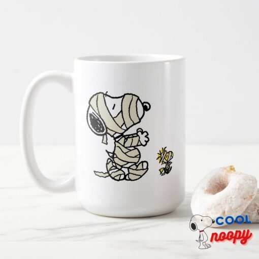 Snoopy And Woodstock Mummies Mug 4