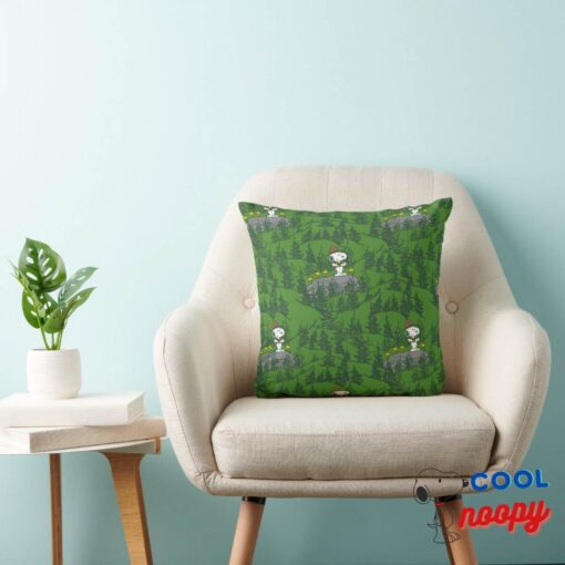 Snoopy Beagle Scout Hiking Pattern Throw Pillow 3
