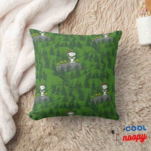 Snoopy Beagle Scout Hiking Pattern Throw Pillow 8
