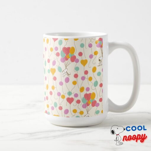 Snoopy Bunches Of Balloons Pattern Travel Mug 7