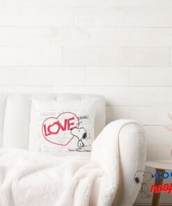 Snoopy Love Comic Strip Graphic Throw Pillow 2