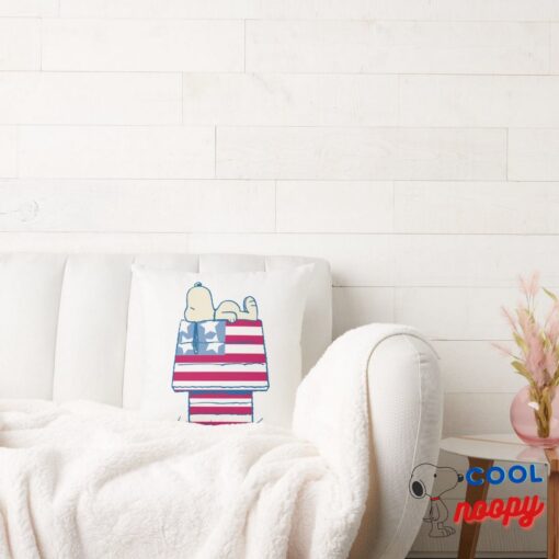 Snoopy On 4th Of July Dog House Throw Pillow 2