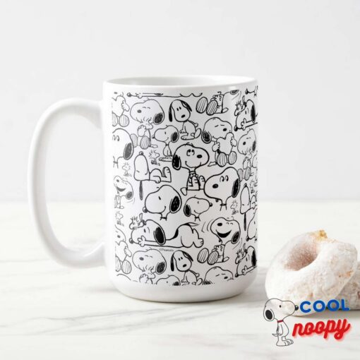 Snoopy Smile Giggle Laugh Pattern Mug 15