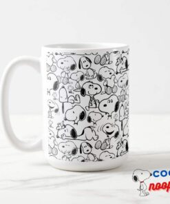 Snoopy Smile Giggle Laugh Pattern Travel Mug 4
