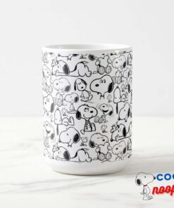 Snoopy Smile Giggle Laugh Pattern Travel Mug 5