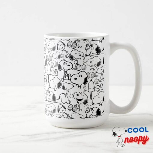 Snoopy Smile Giggle Laugh Pattern Travel Mug 6