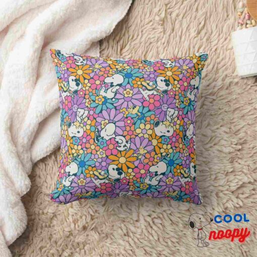 Snoopy Woodstock Flower Pattern Throw Pillow 8