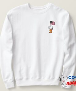 Space Snoopy With Flag Astronaut Sweatshirt 12