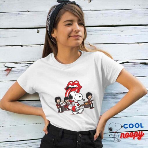 Tempting Snoopy Rolling Stones Rock Band T Shirt 4