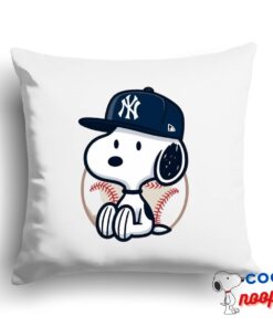 Superb Snoopy New York Yankees Logo Square Pillow 1