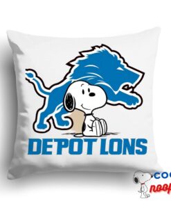 Useful Snoopy Detroit Lions Logo Square Pillow 1